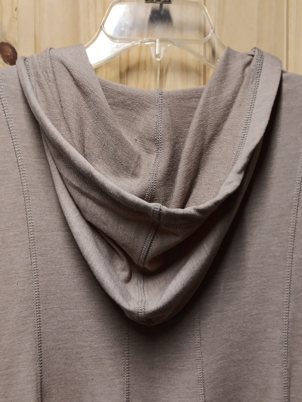 Logo Lounge Women’s Taupe Hooded Zip Jacket with Lace At Hem NWOT - Picture 5 of 8